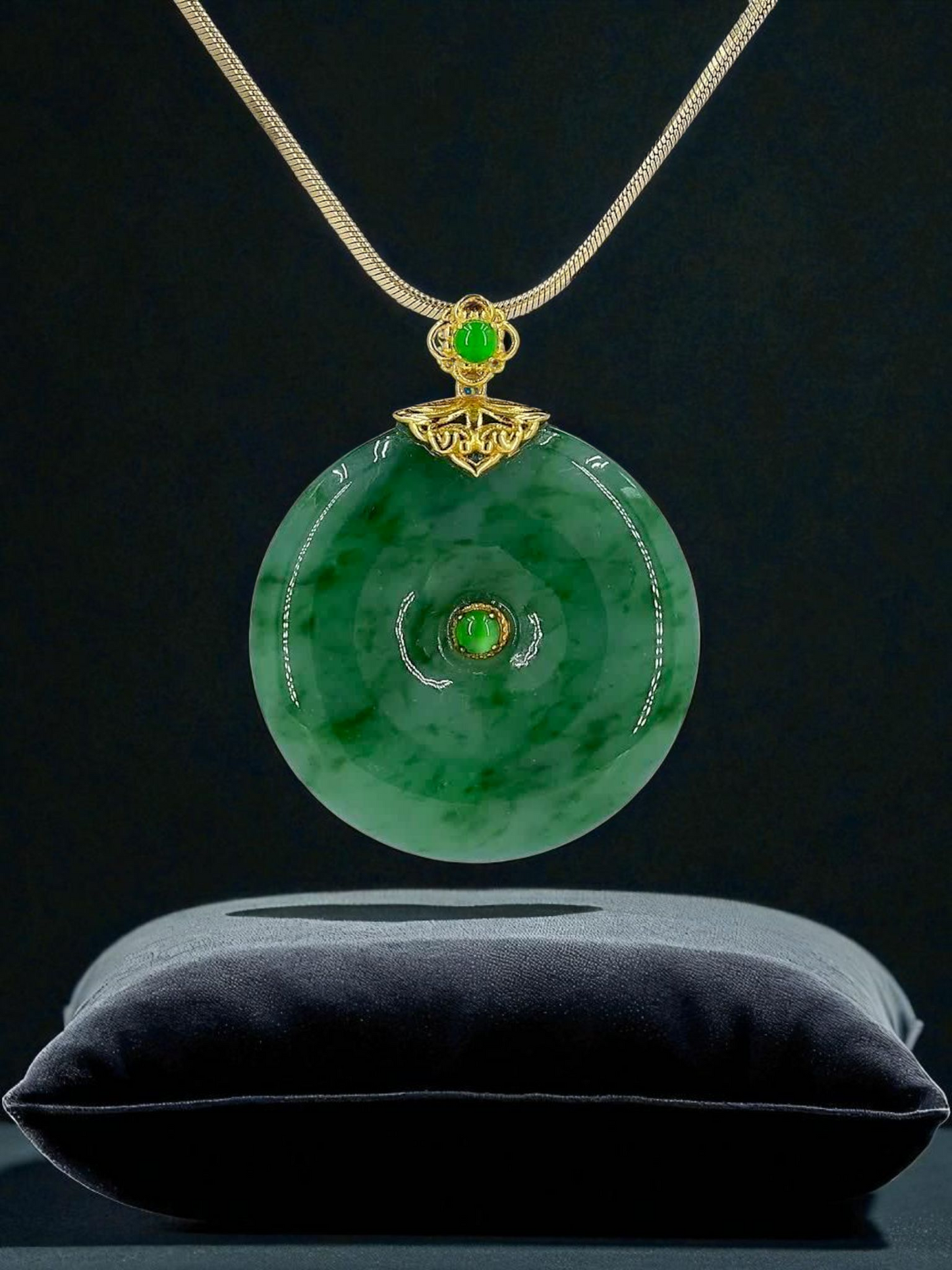 Emperors' Round Burmese A-Jadeite 26.20 mm Donut Pendant (with 18K Yellow Gold) - Certified - V6