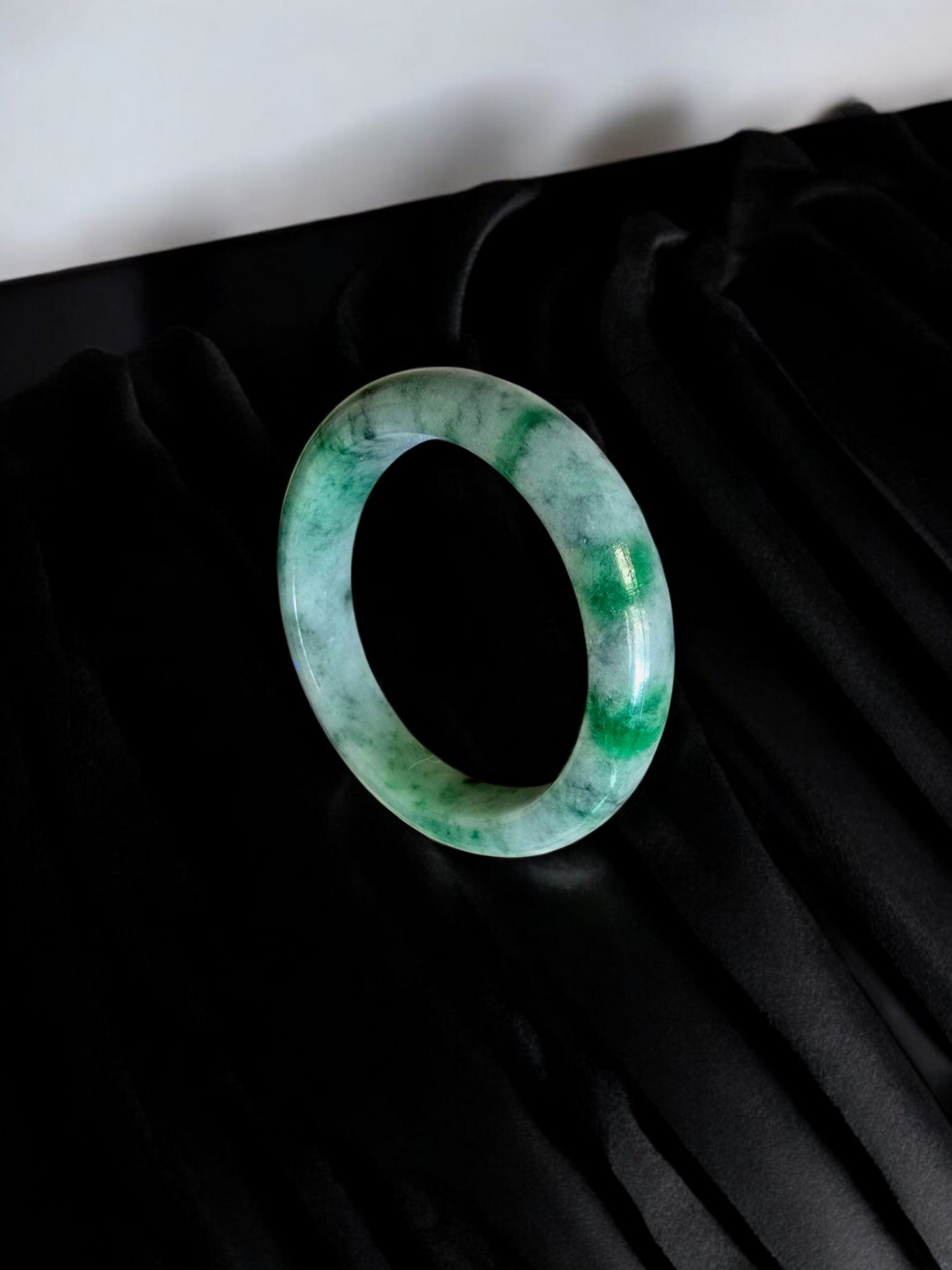 Earth's (MADE IN JAPAN) Burmese Green A-Jade Round Bangle Bracelet - Certified 08826