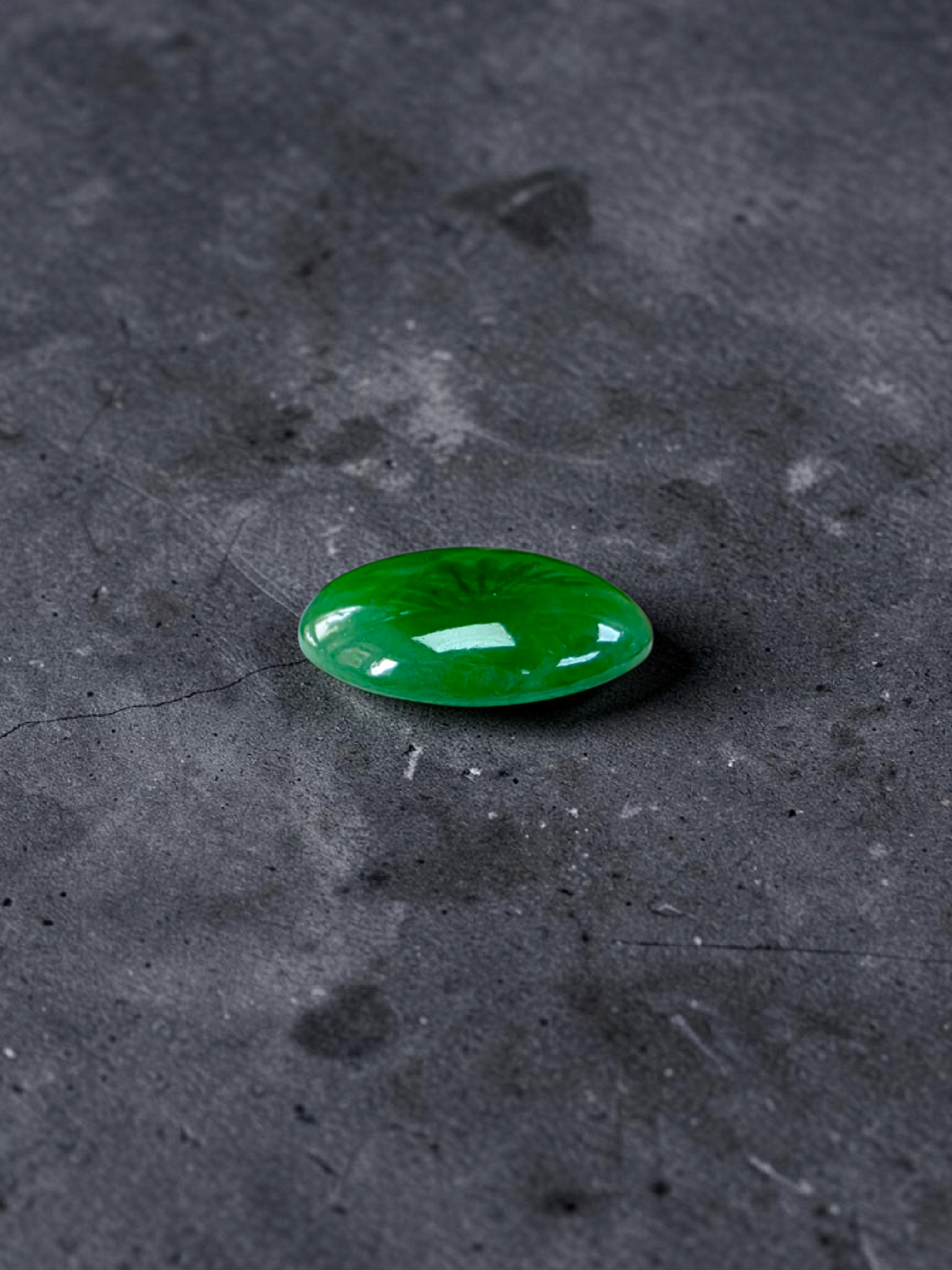 Certified MADE IN JAPAN 6.19 cts. Intense Imperial Green Burmese A-Jadeite Oval Cabochon Loose Stone LS45