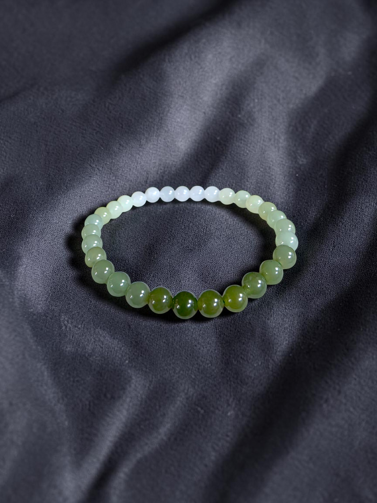 Japanese Hombre Jungle Green Canadian Nephrite Jade Beaded Bracelet (MADE IN JAPAN) (6.00 mm Each x 30 beads) 04003