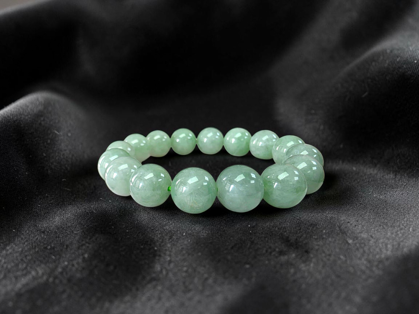 Japanese Winter Green Burmese A-Jade Beaded Bracelet (MADE IN JAPAN) (12.00 - 12.50 mm Each x 16 beads) 05056