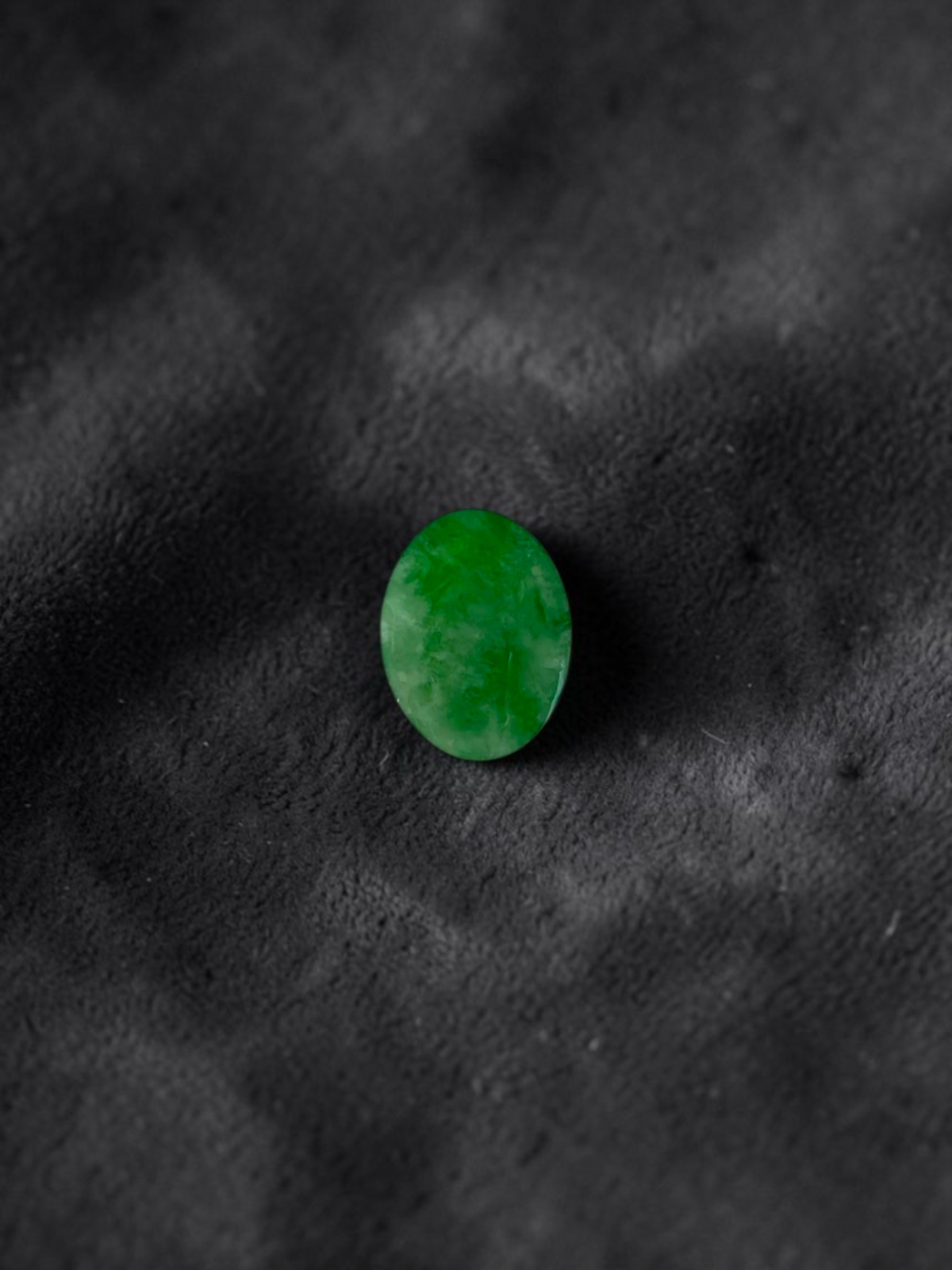 Certified MADE IN JAPAN 2.031 cts. Green Burmese A-Jadeite Oval Cabochon Loose Stone LS89