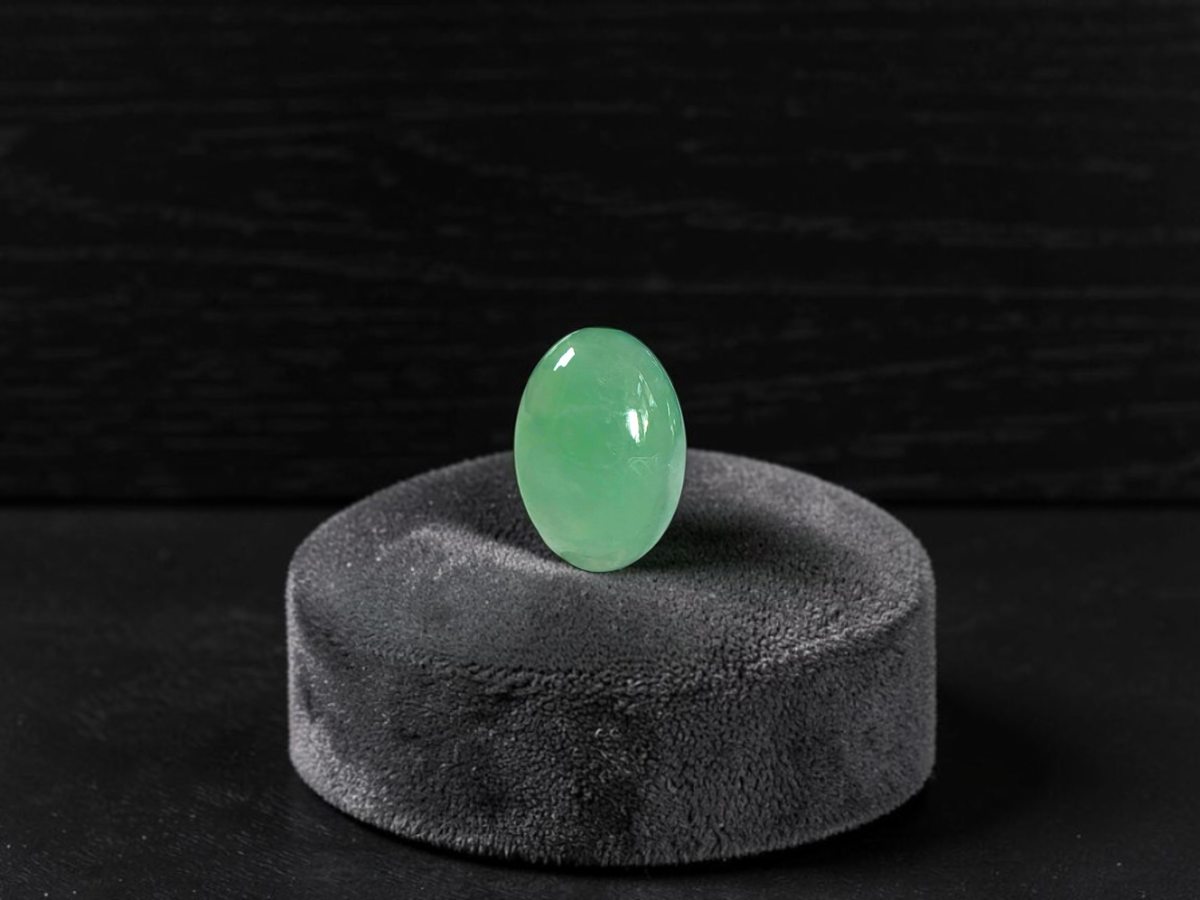 Certified MADE IN JAPAN 2.116 cts. Bright Minty Green Burmese A-Jadeite Oval Cabochon Loose Stone LS97