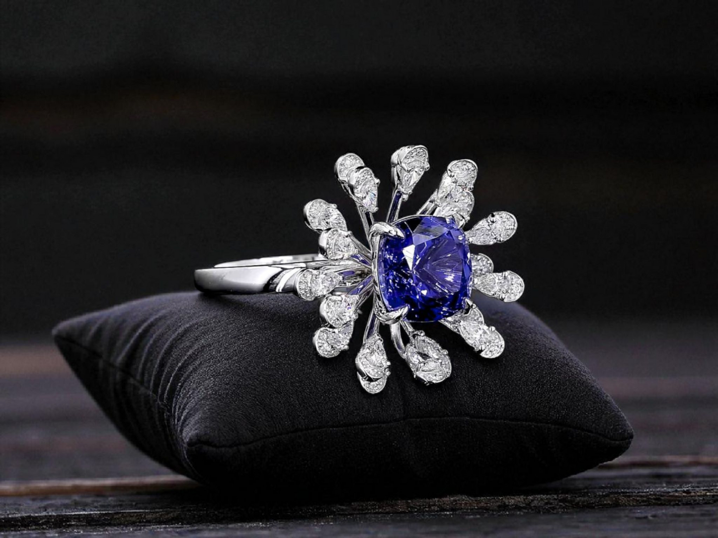 Teramo (2.96 cts.) Tanzanite and Natural Diamonds Ring (with 18K White Gold - R4039A