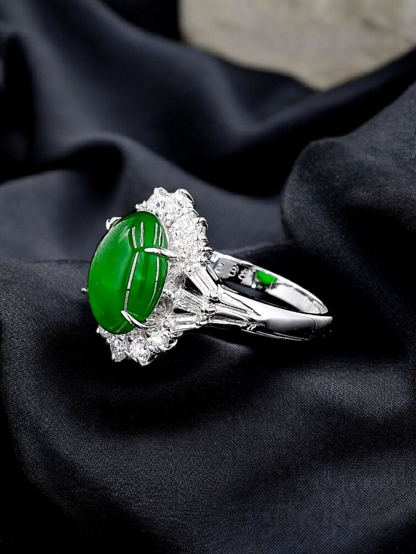 Ginza MADE IN JAPAN Burmese A Jade Statement Ring, with Natural White Diamonds, and Platinum 900 - HKJSl Certified