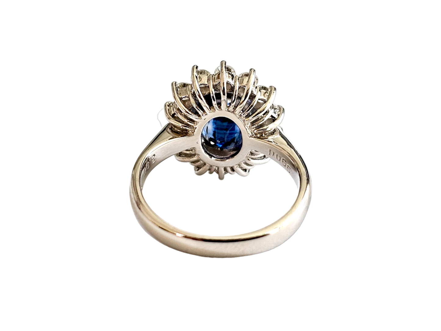 Ceylon Blue Sapphire (3.98 cts.) MADE IN JAPAN Desire Halo Ring w/ Platinum 900 and Natural White VVS-VS Diamonds (US Size 4) - Certified