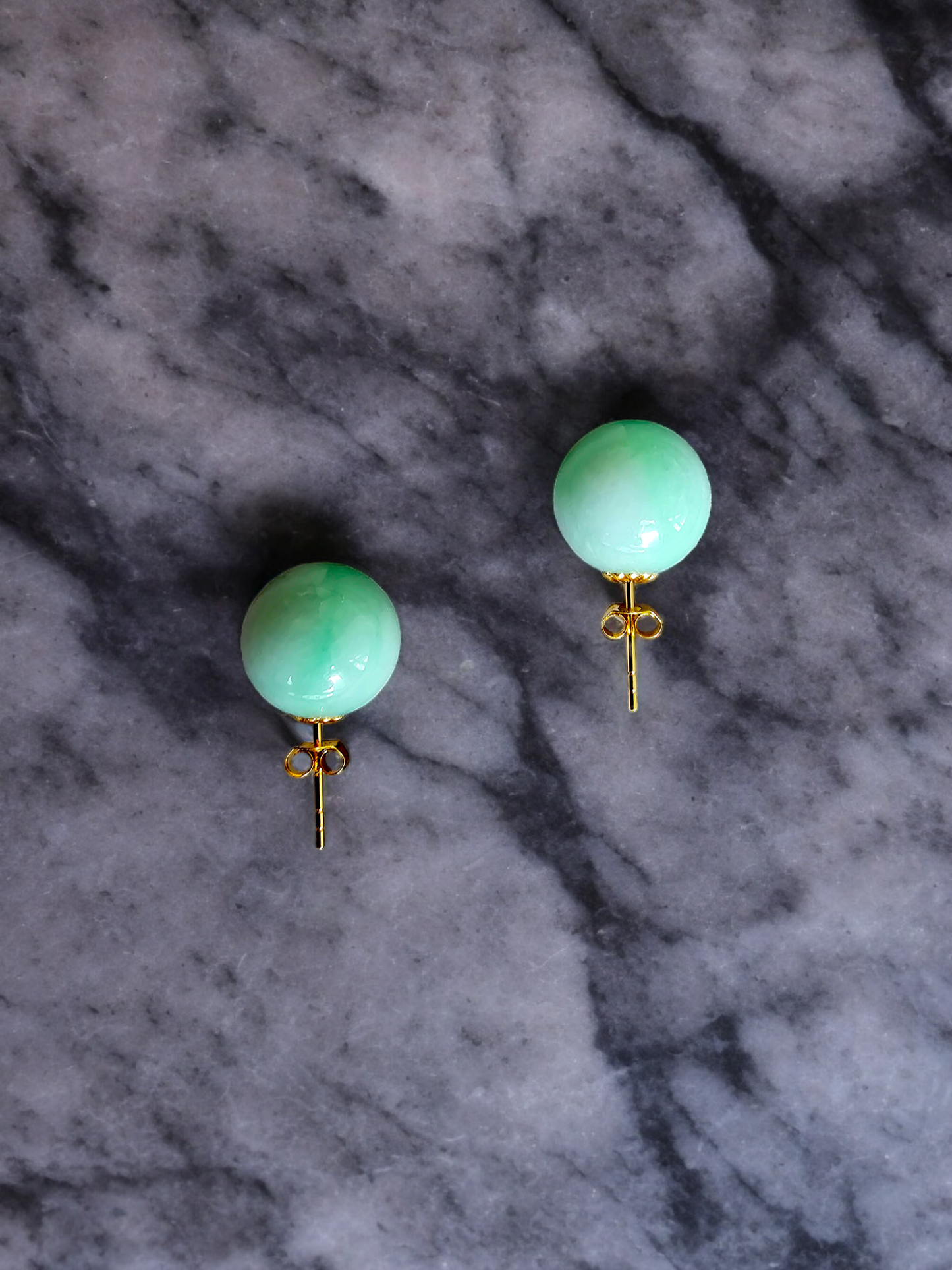 Beads of Eternity Burmese A-Jade Stud Earrings with 18K Yellow Gold 12mm 18002