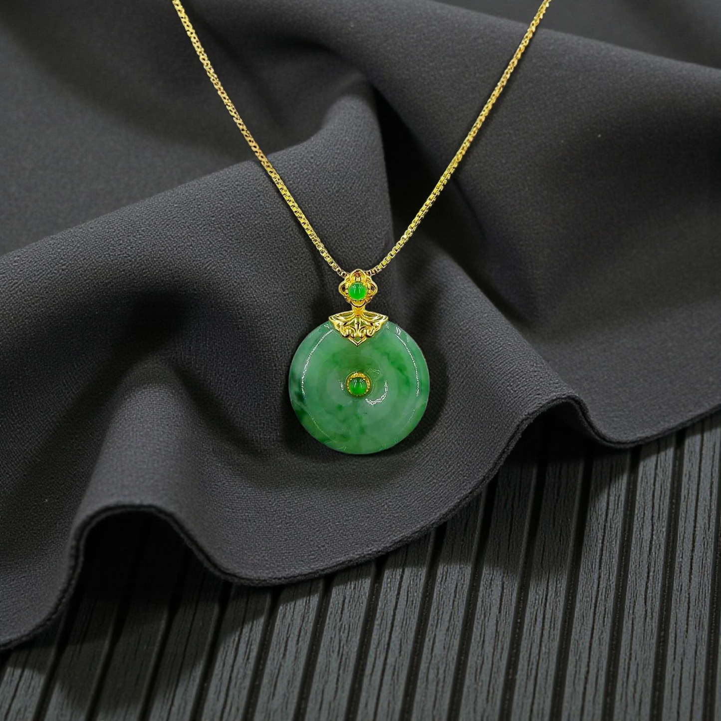 Emperors' Round Burmese A-Jadeite 19.50 mm Donut Pendant (with 18K Yellow Gold) - Certified - V10