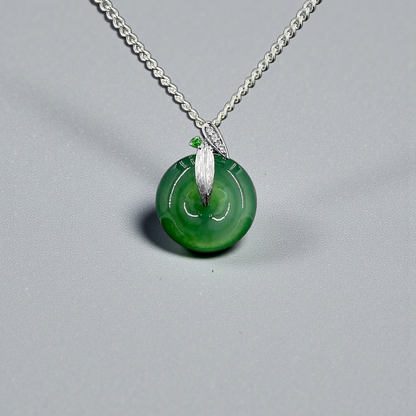 Niseko Round Burmese A-Jadeite 15.00 mm Donut Charm Pendant (with 18K White Gold and White Diamonds) - Certified