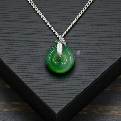 Niseko Round Burmese A-Jadeite 15.00 mm Donut Charm Pendant (with 18K White Gold and White Diamonds) - Certified