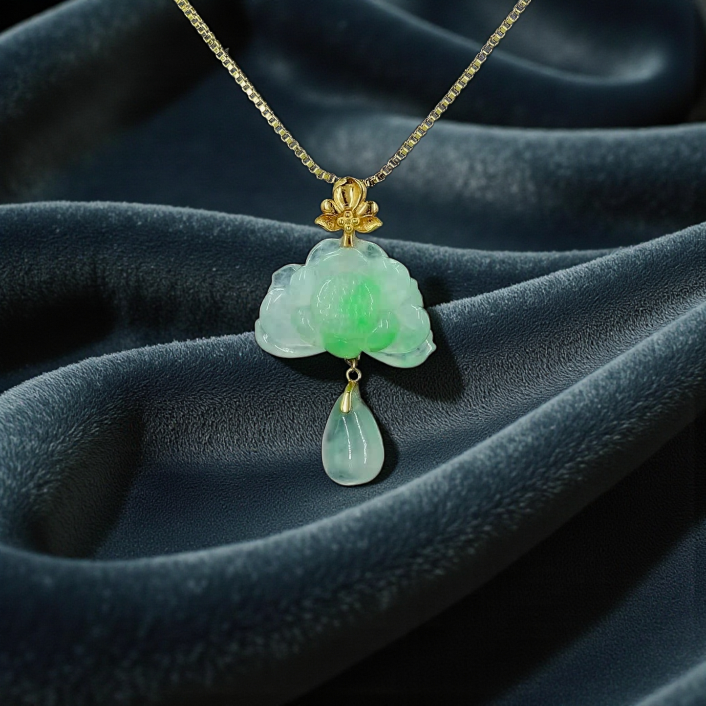 Hasu Flower Dangling Burmese A-Jadeite Pendant (with 18K Yellow Gold) - Certified