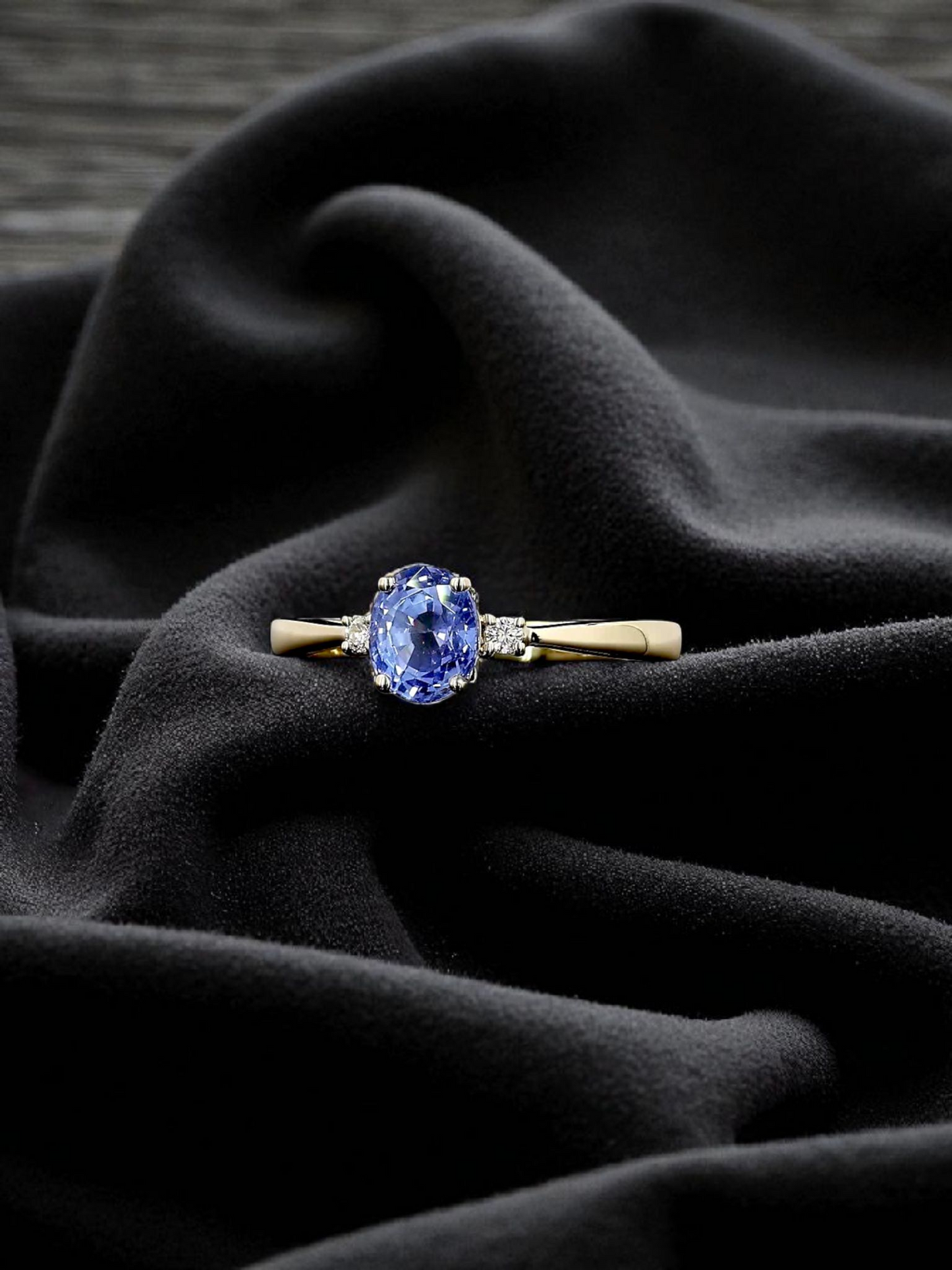 Certified Kyoto Oval Shaped 1.17 cts. No Heat Natural Blue Sapphire Ring with 14K Yellow Gold and White Diamonds Size US 6.5  - R7