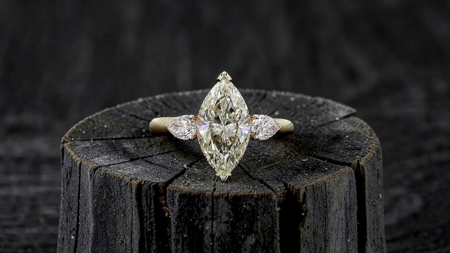 Kobayashi 2.53 cts. Natural Marquise Diamond Cocktail Ring, with Natural Pear Shaped White Diamonds, and 18K Yellow Gold - GIA Certified -R8