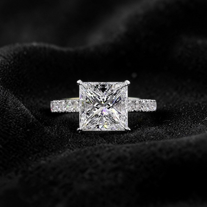 Ohime 4.01 cts. Natural Princess-Cut E i1 Diamond Cocktail Ring with Round White VVS Diamonds and 18K White Gold - GIA Certified-R10