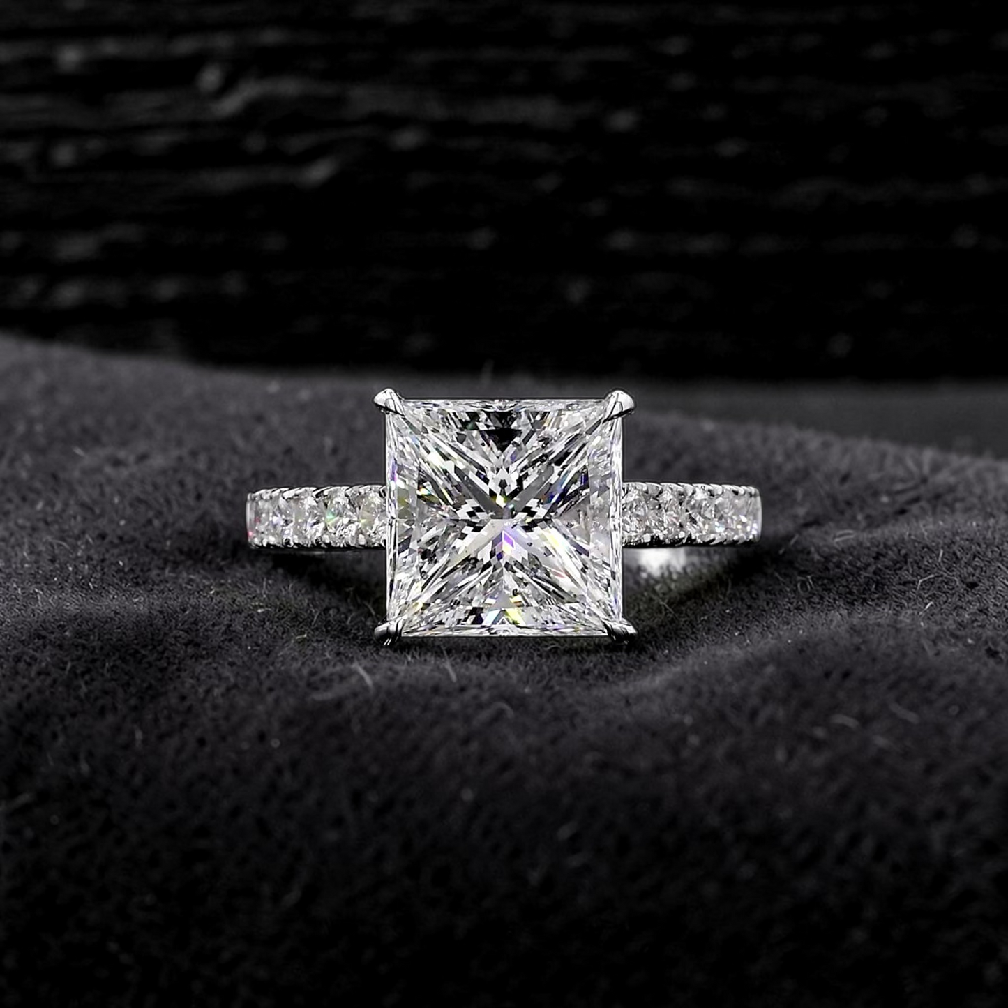 Ohime 4.01 cts. Natural Princess-Cut E i1 Diamond Cocktail Ring with Round White VVS Diamonds and 18K White Gold - GIA Certified-R10