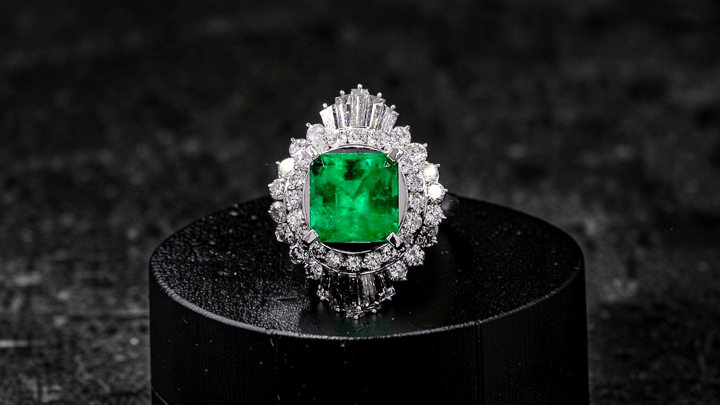 Kasugai MADE IN JAPAN Certified 3.17 cts. Vivid Green Columbian Emerald Ring with Platinum 900 and White Diamonds Size US4.5  - R15