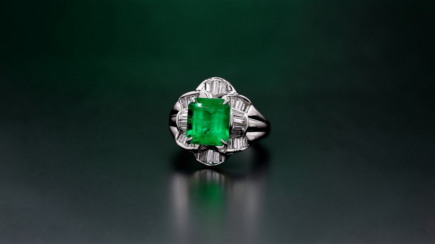 Nishio MADE IN JAPAN Certified 3.51 cts. Muzo Vivid Green Columbian Emerald Ring with Platinum 900 and White Diamonds Size US6  - R16