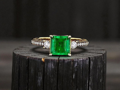 Velletri (1.95 cts.) Emerald and Natural Diamonds Ring (with 18K Yellow Gold) - Guild Certified - MR6277