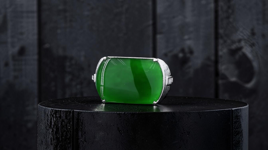 Odate MADE IN JAPAN Certified Vivid-Imperial Intense Green Burmese A-Jadeite Men's Ring (with 18K White Gold and Diamonds) Size US 9.5 - R24