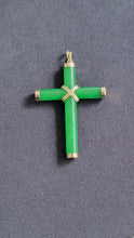 Load image into Gallery viewer, Xi&#39;an Tai Jade Cross Pendant (with 14K Gold)