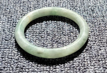 將圖片載入到圖庫檢視器中， Earths Burmese A-Jade Bangle Bracelet 08803