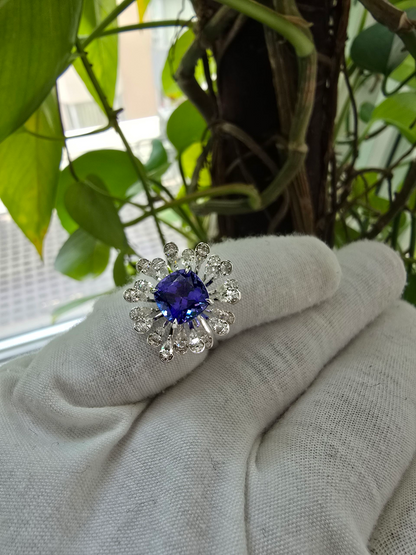 Teramo (2.96 cts.) Tanzanite and Natural Diamonds Ring (with 18K White Gold - R4039A