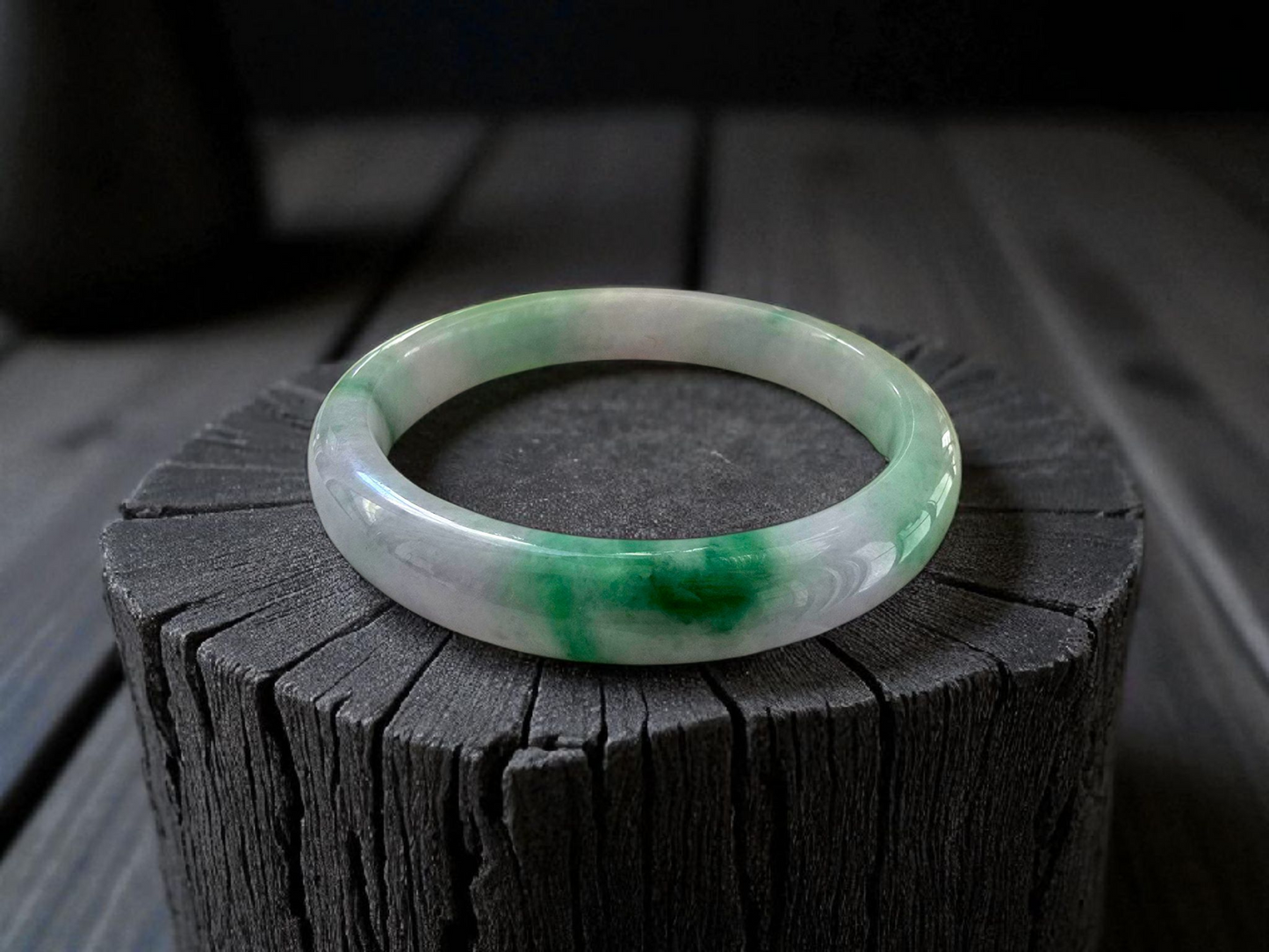 Earth's (MADE IN JAPAN) Burmese Green and Lavender A-Jade Round Bangle Bracelet - Certified 08831
