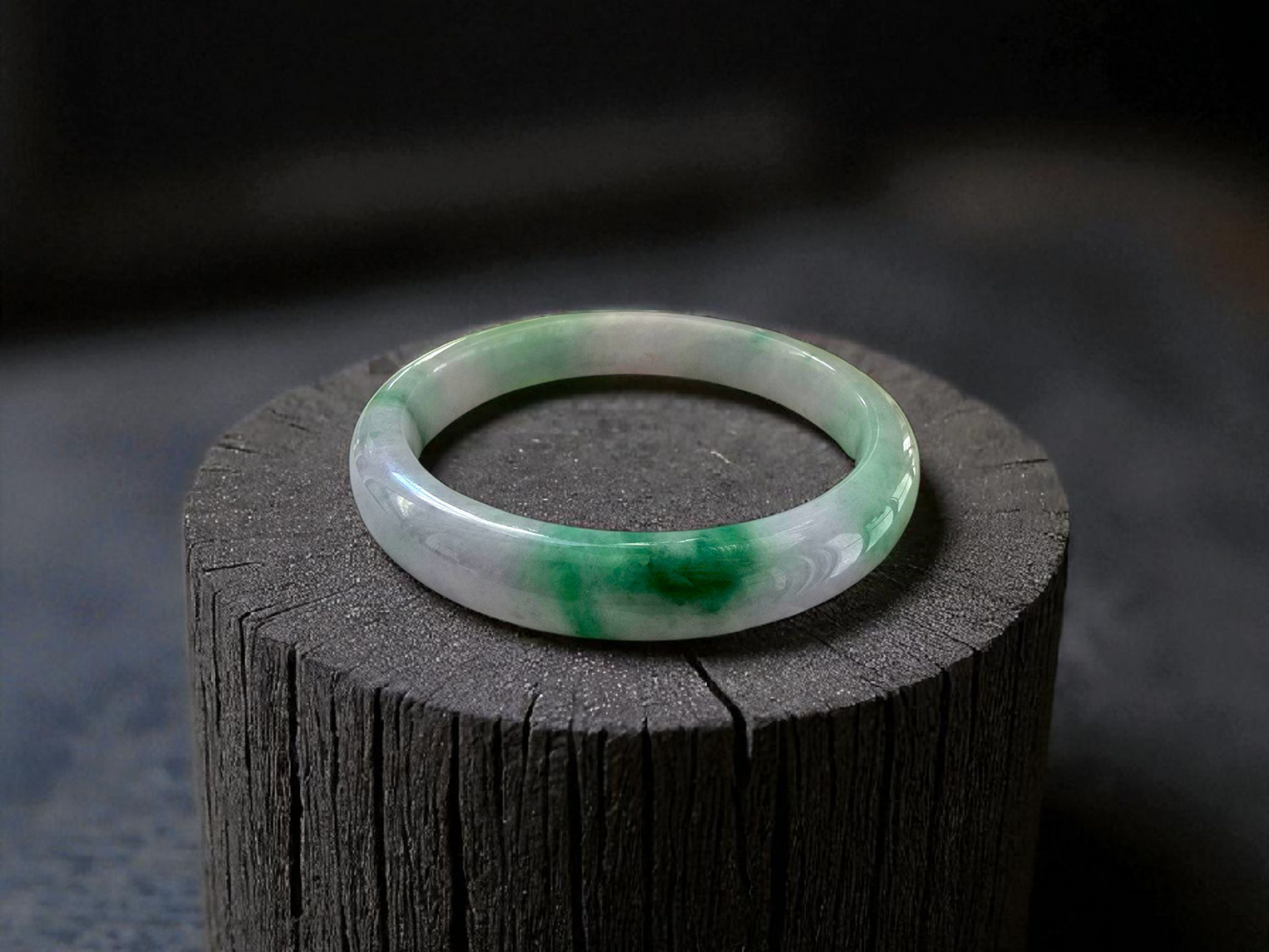 Earth's (MADE IN JAPAN) Burmese Green and Lavender A-Jade Round Bangle Bracelet - Certified 08831