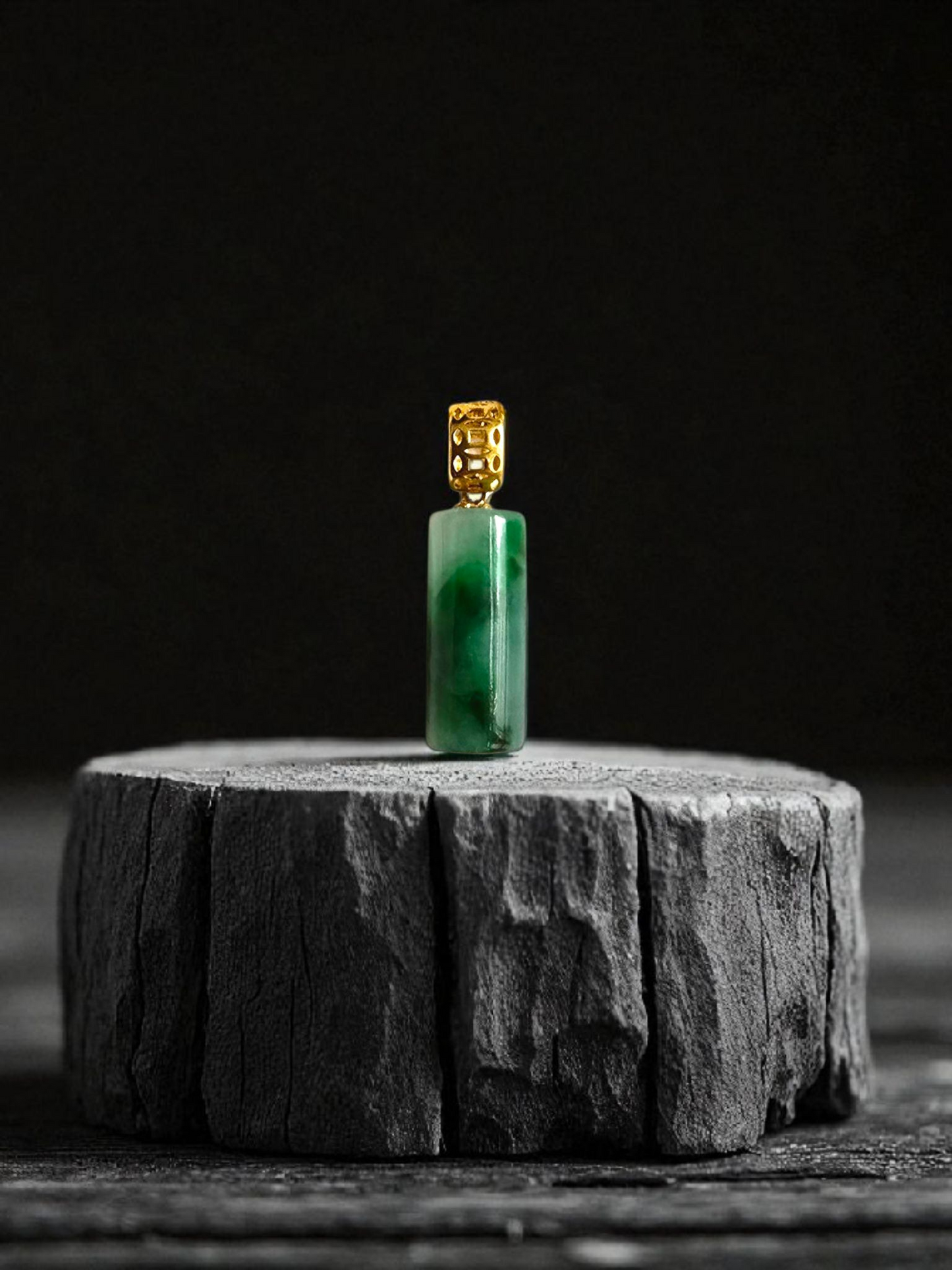 Hokkaido (MADE IN JAPAN) Tube Burmese A-Jadeite Charm Pendant (with 18K Yellow Gold) - Certified - V1