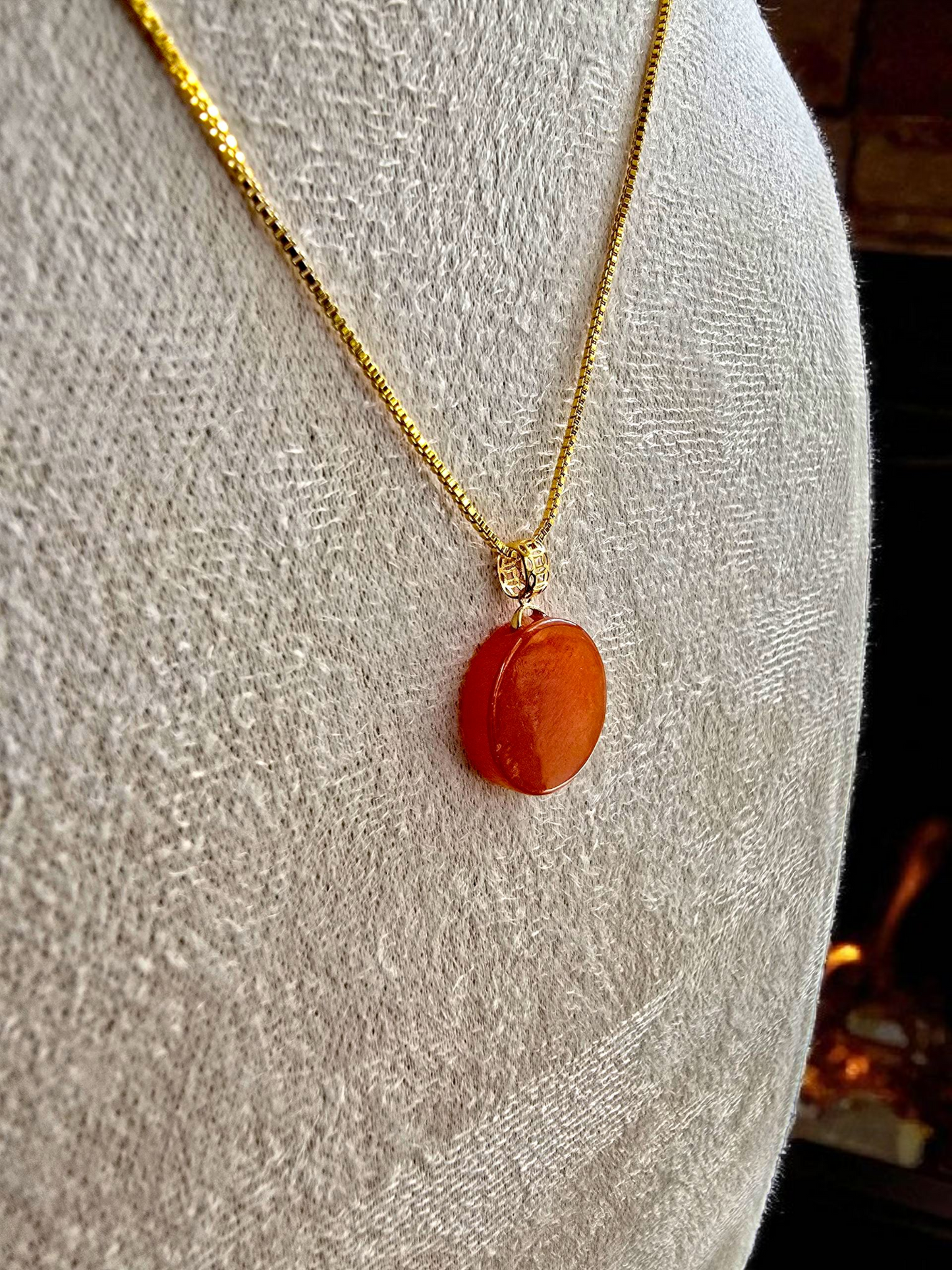 Aka Fuji Disc (MADE IN JAPAN) Burmese Red A-Jadeite Charm Pendant (with 18K Yellow Gold) - Certified