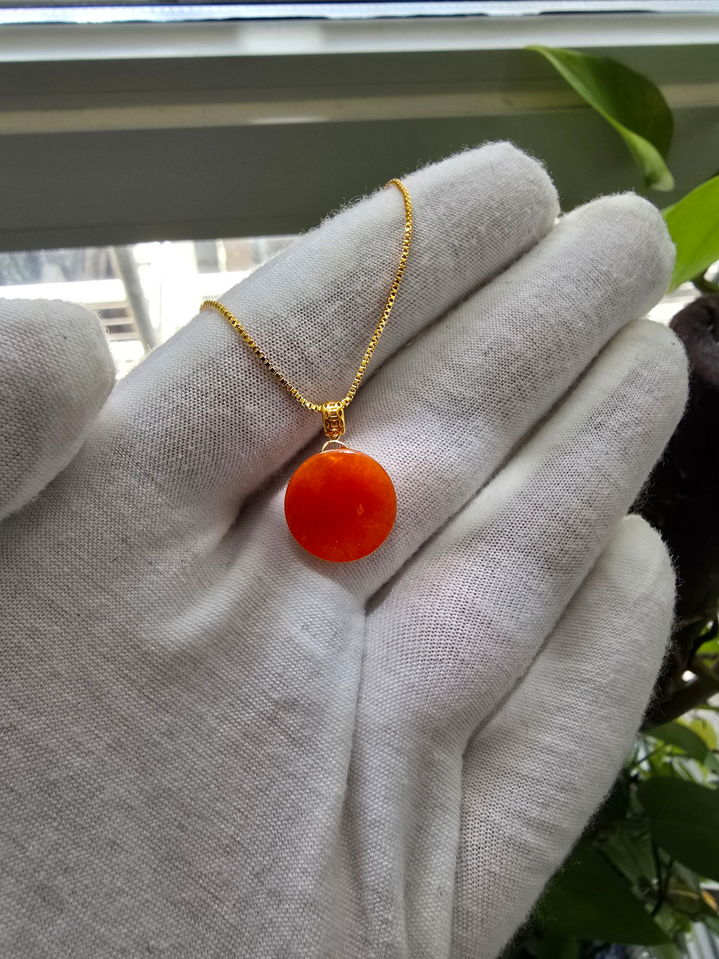 Aka Fuji Disc (MADE IN JAPAN) Burmese Red A-Jadeite Charm Pendant (with 18K Yellow Gold) - Certified