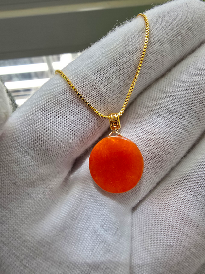 Aka Fuji Disc (MADE IN JAPAN) Burmese Red A-Jadeite Charm Pendant (with 18K Yellow Gold) - Certified