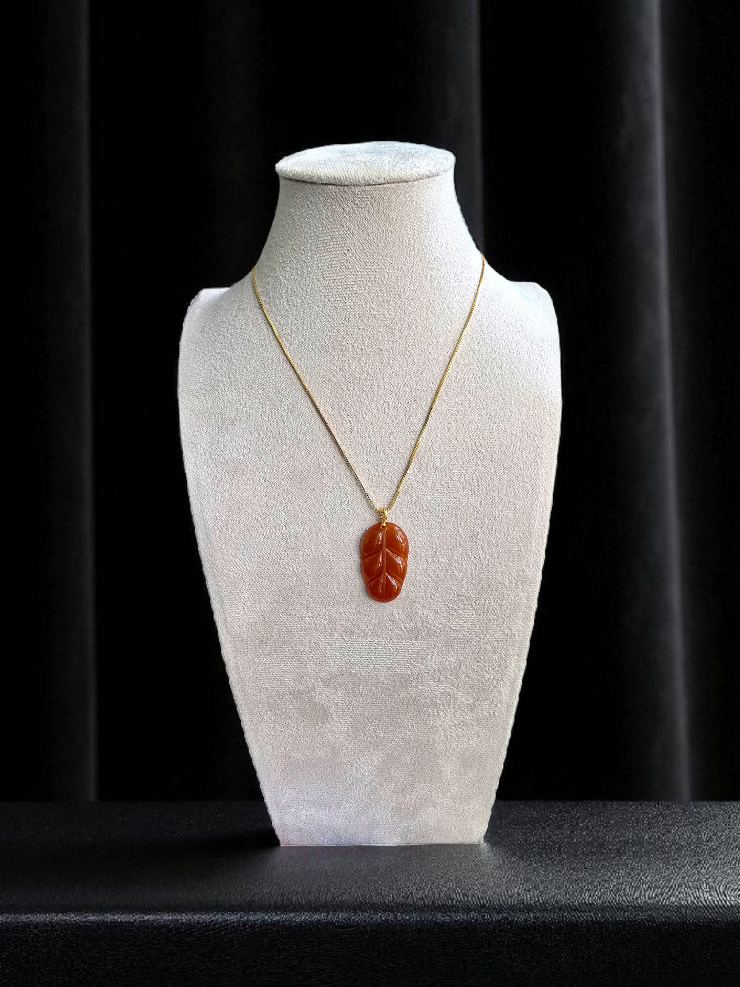 Aka Fuji Leaf (MADE IN JAPAN) Burmese Red A-Jadeite Charm Pendant (with 18K Yellow Gold) - Certified