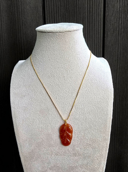 Aka Fuji Leaf (MADE IN JAPAN) Burmese Red A-Jadeite Charm Pendant (with 18K Yellow Gold) - Certified