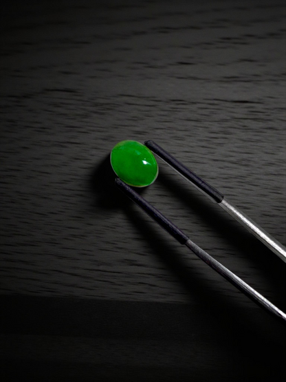 Certified MADE IN JAPAN 3.09 cts. Bright Green Burmese A-Jadeite Oval Cabochon Loose Stone LS18