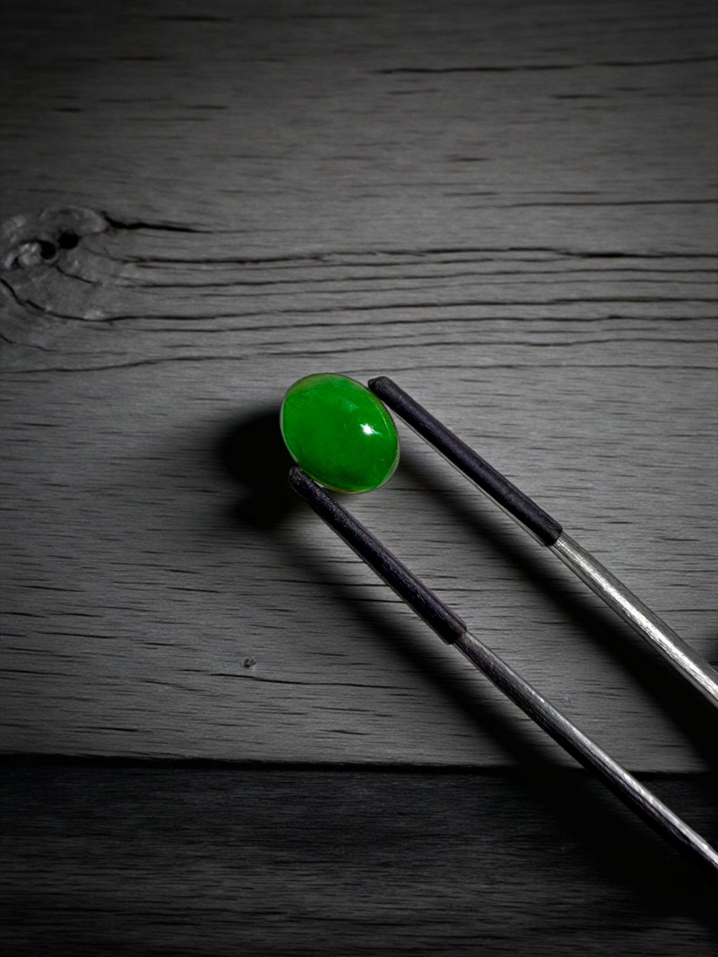 Certified MADE IN JAPAN 3.09 cts. Bright Green Burmese A-Jadeite Oval Cabochon Loose Stone LS18