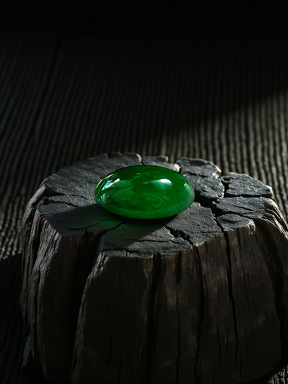 Certified MADE IN JAPAN 3.09 cts. Bright Green Burmese A-Jadeite Oval Cabochon Loose Stone LS18