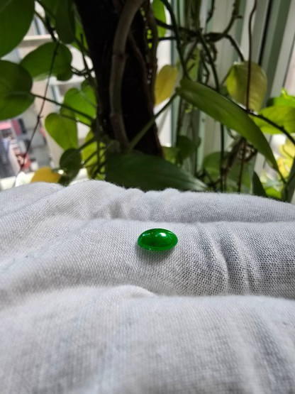 Certified MADE IN JAPAN 1.08 cts. Bright Green Burmese A-Jadeite Oval Cabochon Loose Stone LS19