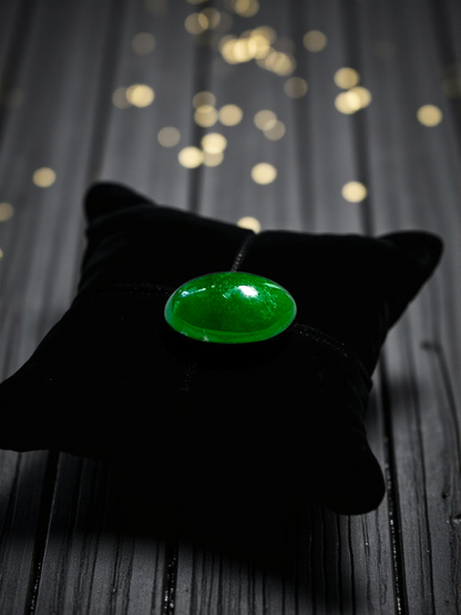 Certified MADE IN JAPAN 1.08 cts. Bright Green Burmese A-Jadeite Oval Cabochon Loose Stone LS19