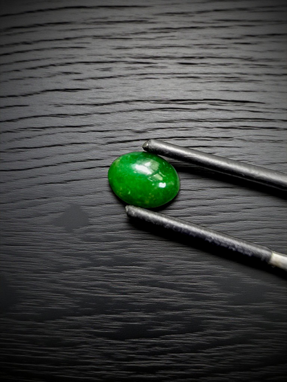 Certified MADE IN JAPAN 1.75 cts. Deep Green Burmese A-Jadeite Oval Cabochon Loose Stone LS20