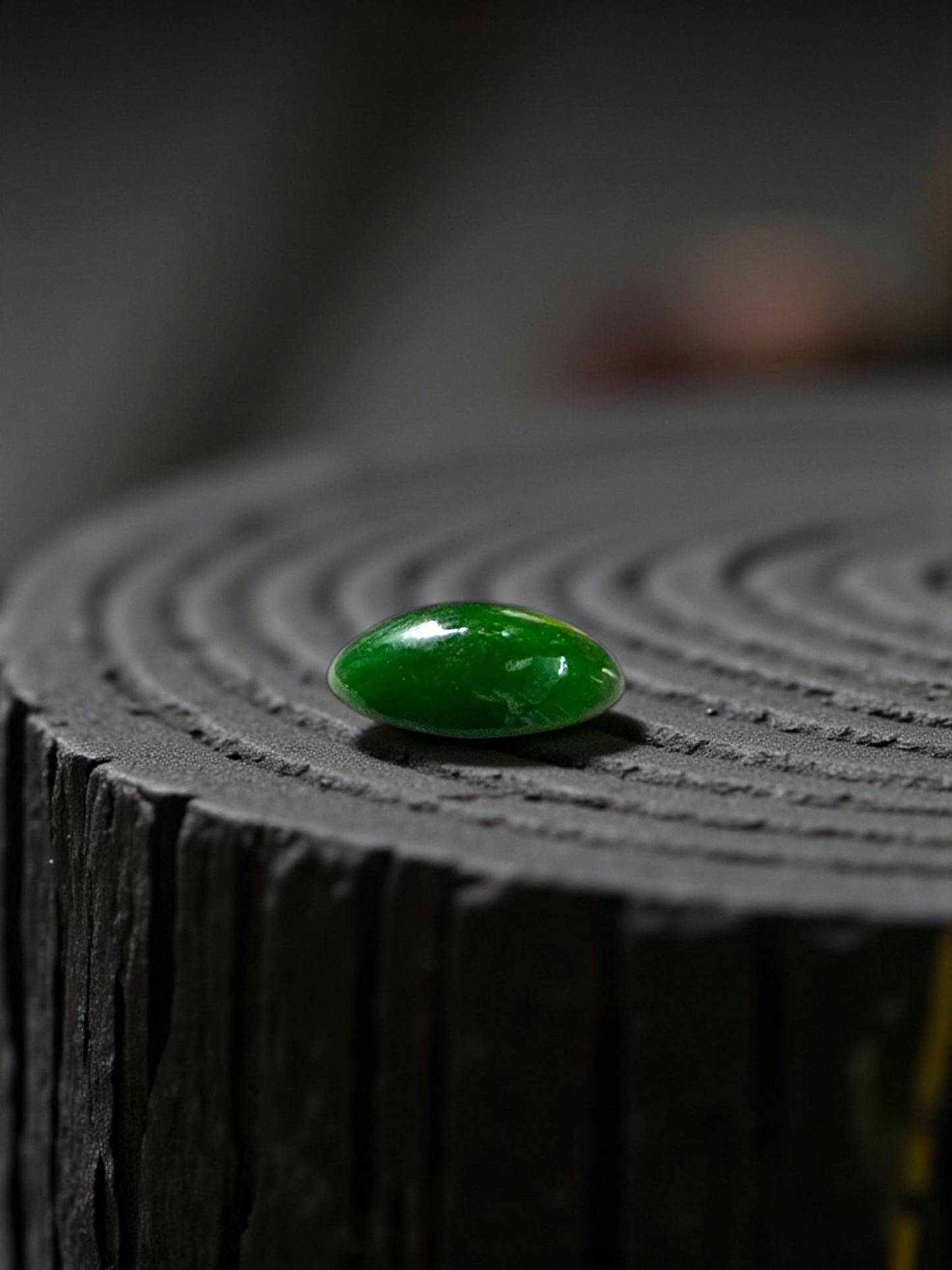 Certified MADE IN JAPAN 1.75 cts. Deep Green Burmese A-Jadeite Oval Cabochon Loose Stone LS20