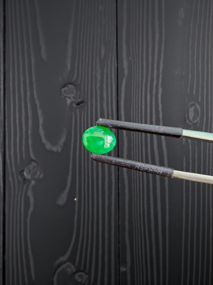 Certified MADE IN JAPAN 1.05 cts. Bright Green Burmese A-Jadeite Oval Cabochon Loose Stone LS22