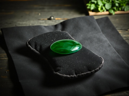 Certified MADE IN JAPAN 1.05 cts. Bright Green Burmese A-Jadeite Oval Cabochon Loose Stone LS22