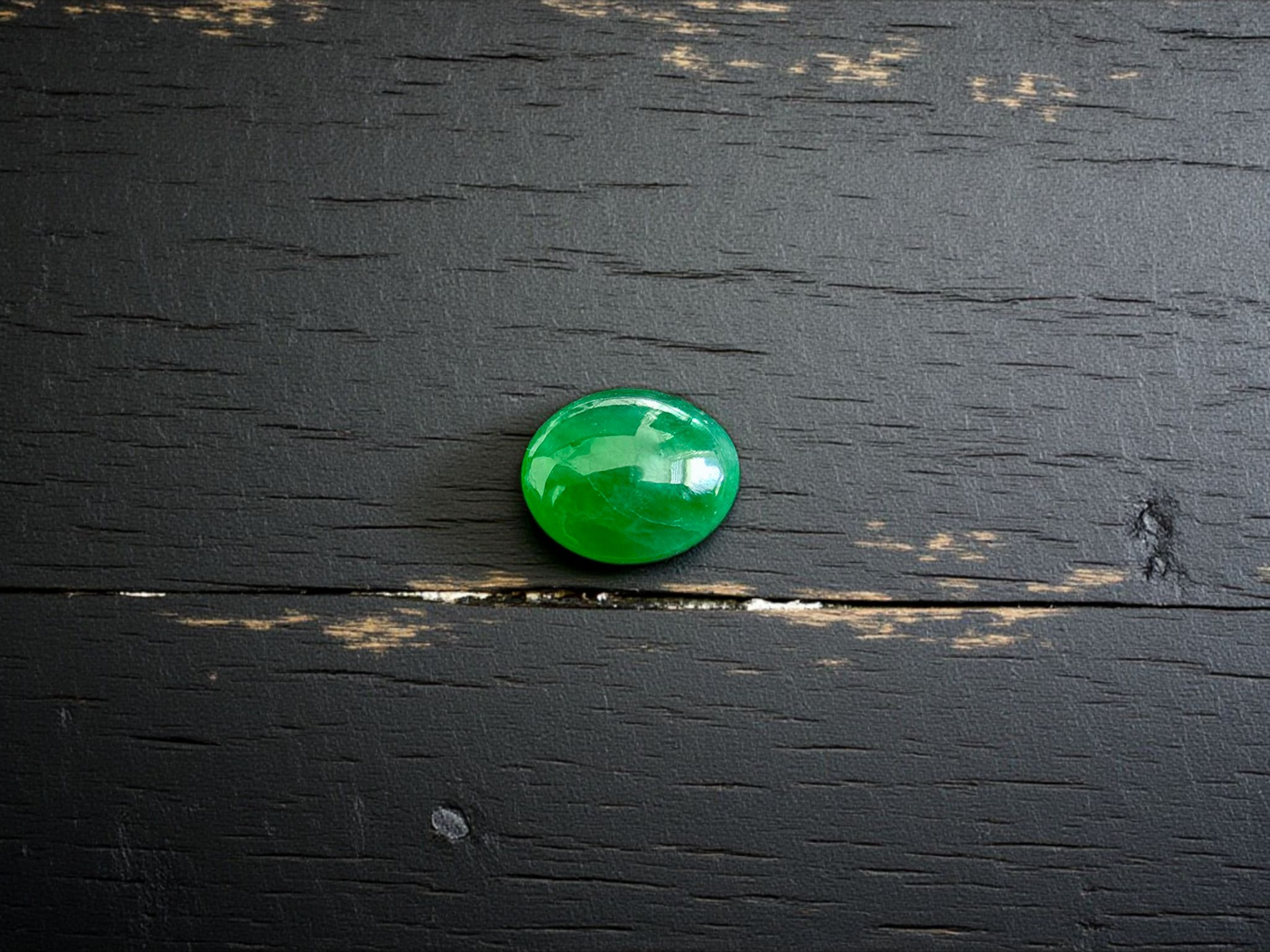 Certified MADE IN JAPAN 1.05 cts. Bright Green Burmese A-Jadeite Oval Cabochon Loose Stone LS22