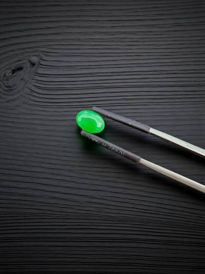 Certified MADE IN JAPAN 1.74 cts. Bright Green Burmese A-Jadeite Oval Cabochon Loose Stone LS23
