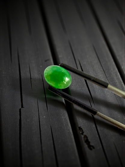 Certified MADE IN JAPAN 3.22 cts. Bright Green Burmese A-Jadeite Oval Cabochon Loose Stone LS24