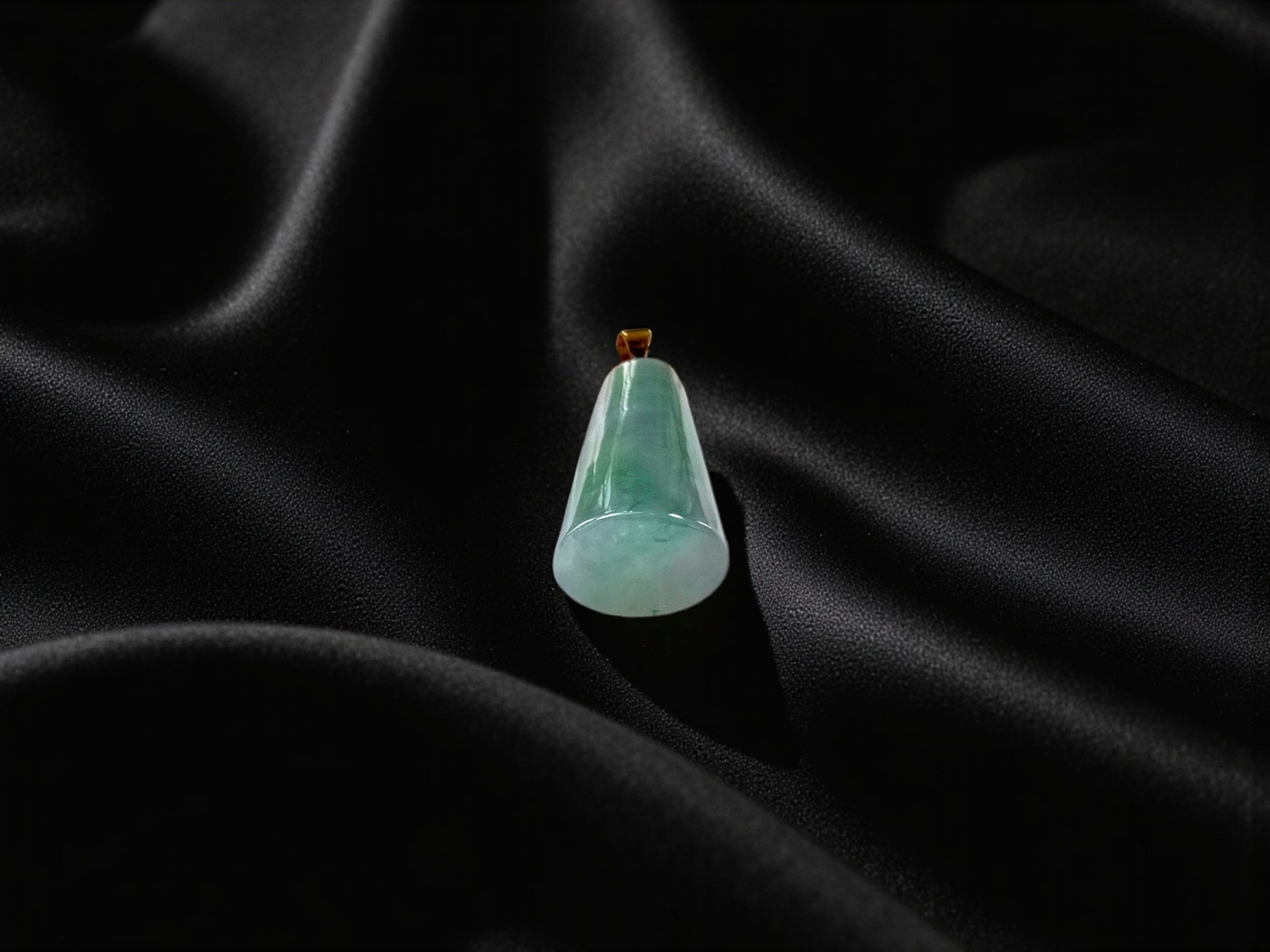 Hokkaido (MADE IN JAPAN) Tube Tapered Burmese A-Jadeite Charm Pendant (with 18K Solid Yellow Gold) - Certified - V4
