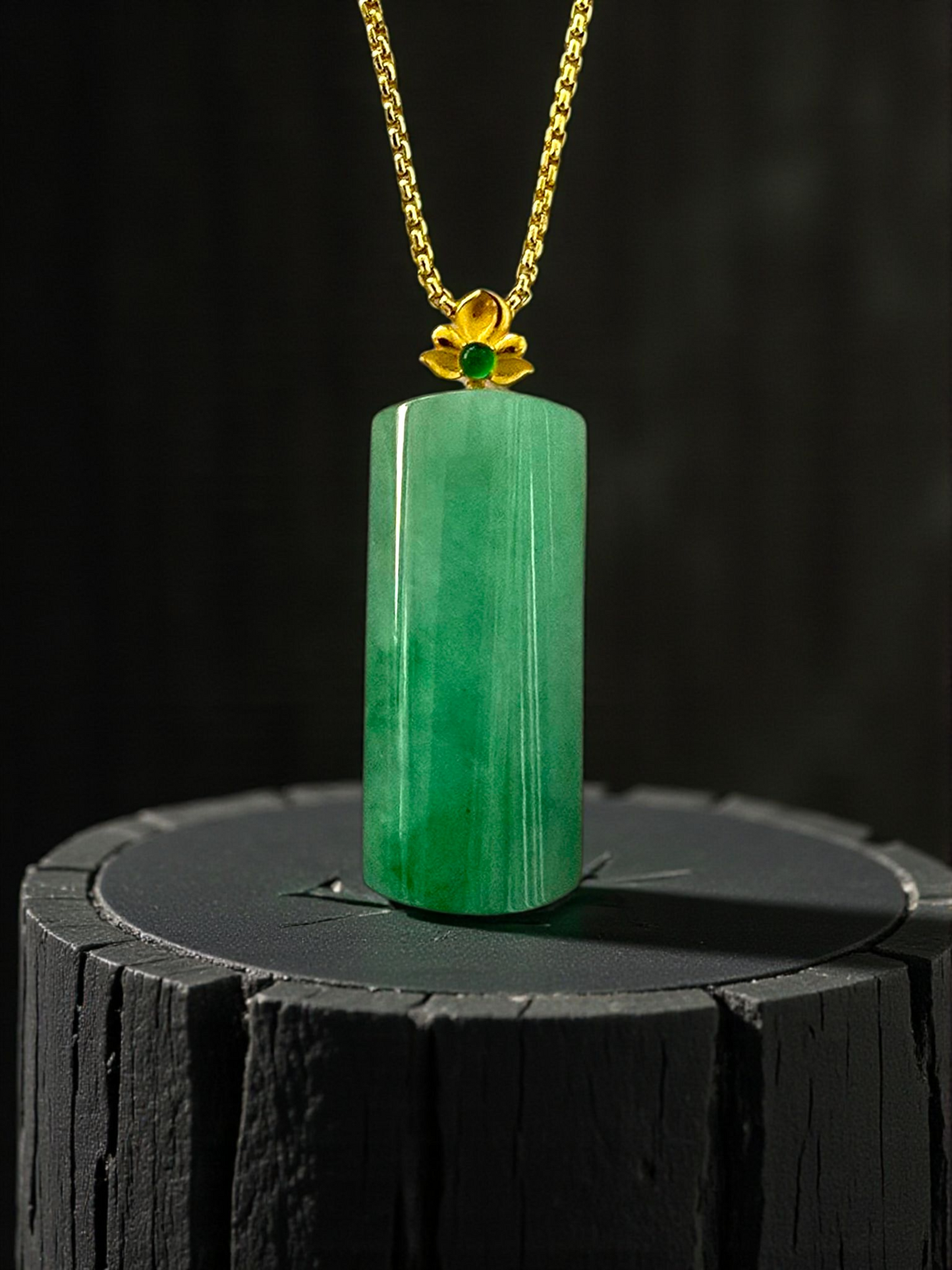 Marugame (MADE IN JAPAN) Crescent Tube Burmese A-Jadeite Charm Pendant (with 18K Solid Yellow Gold) - Certified - V1