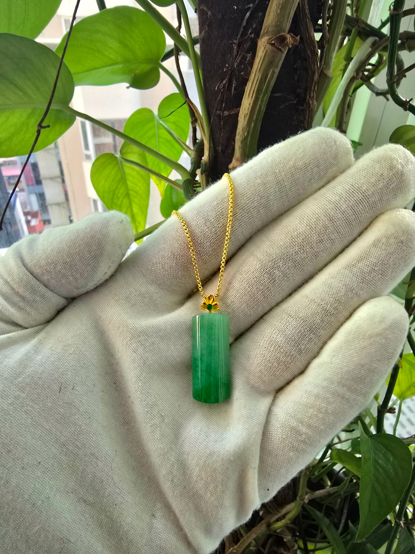 Marugame (MADE IN JAPAN) Crescent Tube Burmese A-Jadeite Charm Pendant (with 18K Solid Yellow Gold) - Certified - V1