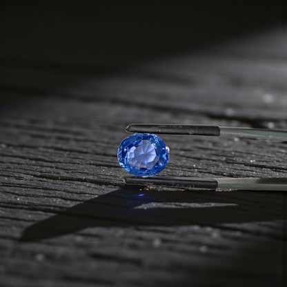 GIA Certified 5.60 cts. No Heat Blue Sapphire (Sri Lankan/Ceylon) Loupe Clean Loose Stone LS25